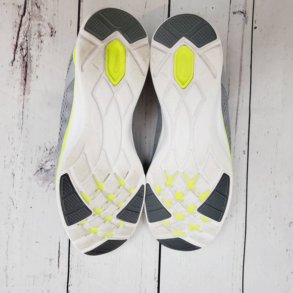 Nike TR 4 Cross Trainer Running Sneakers Size: 8 - Picture 11 of 11